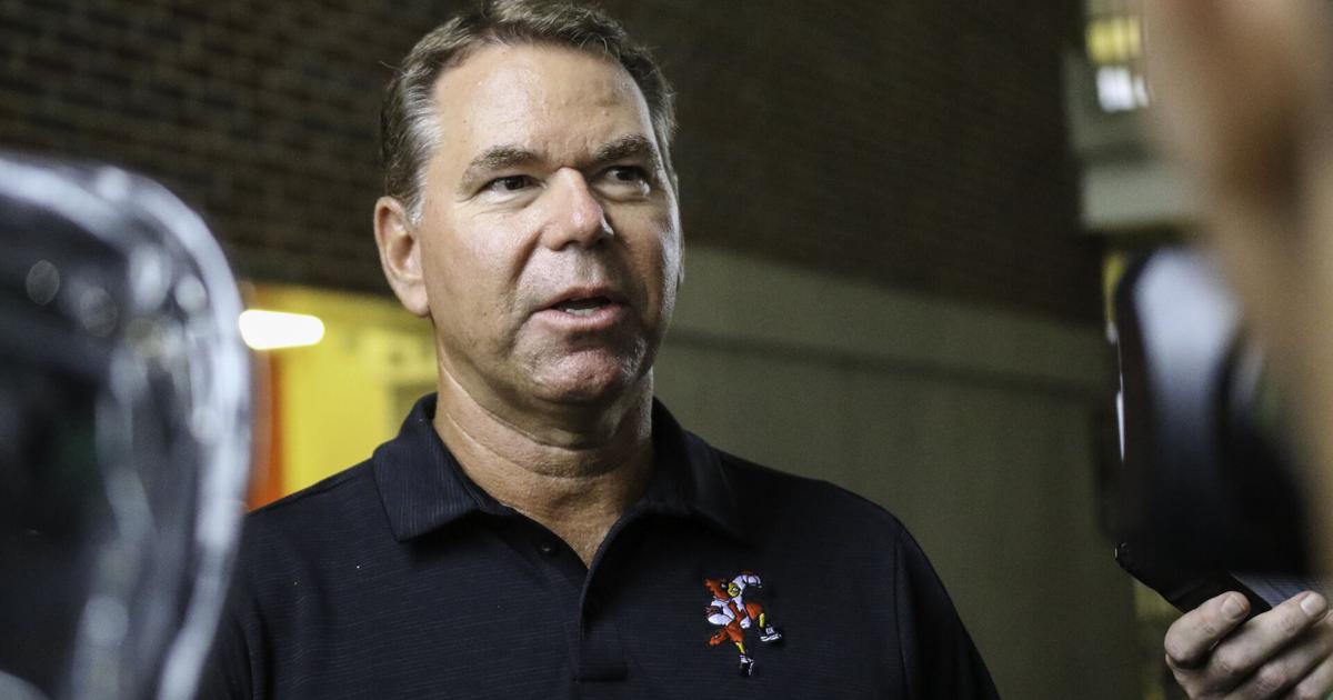 Vince Tyra Takes Over as Gildan Activewear CEO Amid Leadership Changes