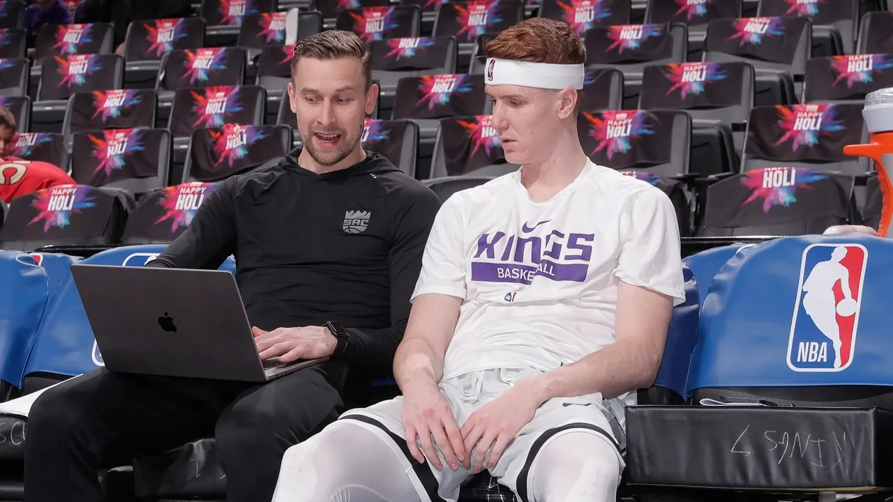 Kevin Huerter's Injury and Doubts Impact Kings' Season Opener.