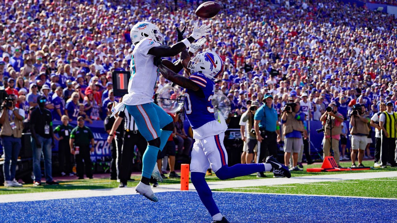 "Week 18 NFL Guide: Picks, Odds, Playoff Scenarios, and Tomlin's Triumphs"