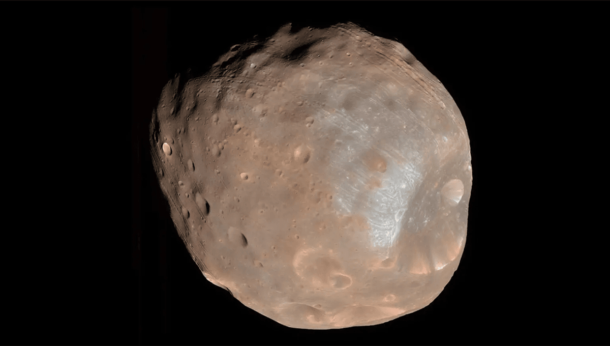 "New Insights Challenge Previous Beliefs About Mars's Moon Phobos"
