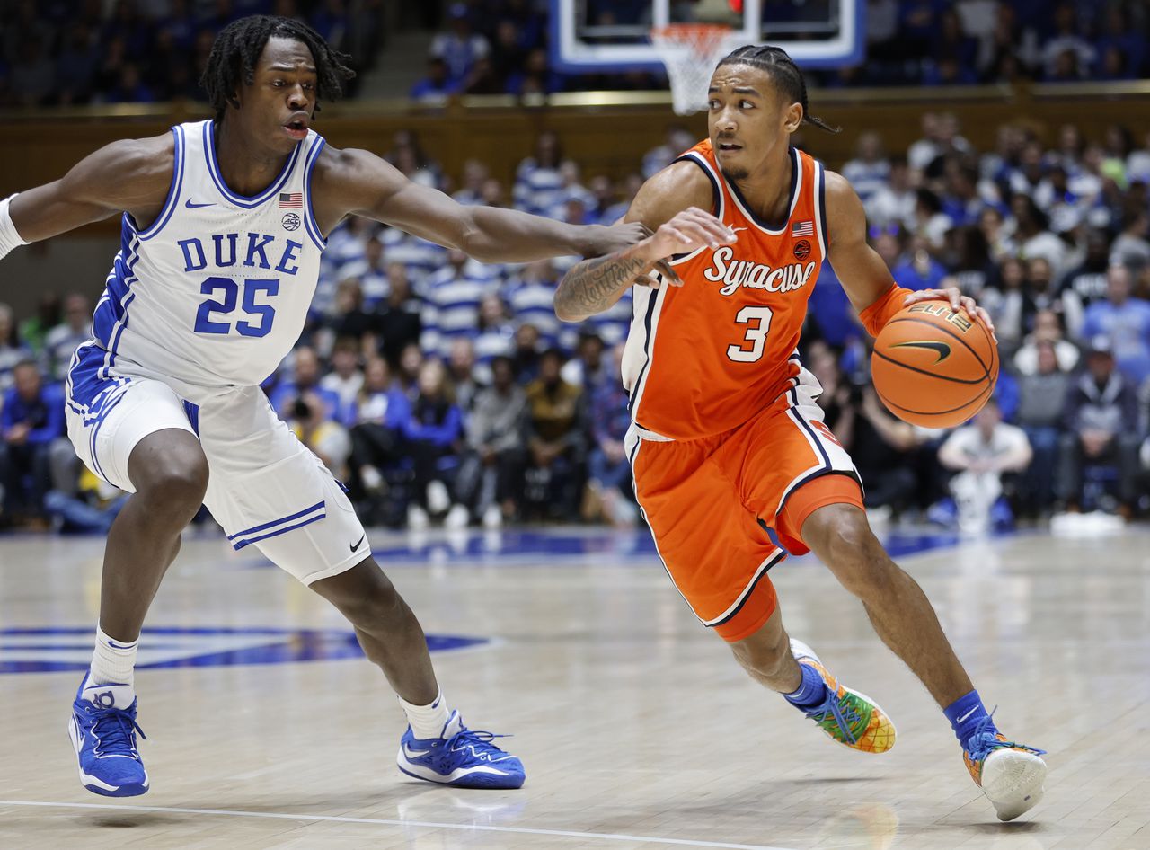 Featured image for "Duke Dominates Syracuse 86-66 with Second-Half Surge in Men's Basketball Showdown"