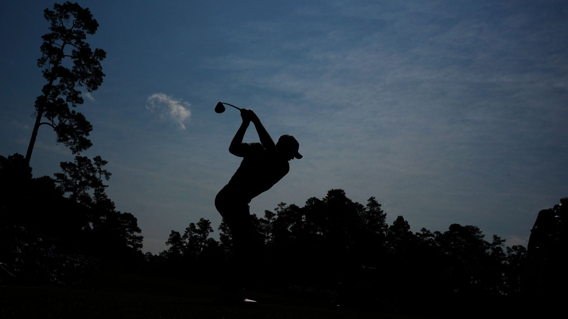 "Rain Delays Masters Tournament"