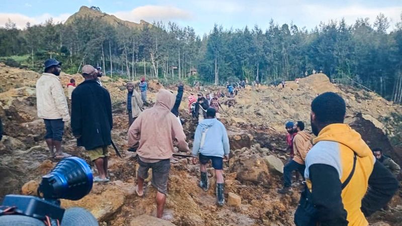 Hundreds Feared Dead in Devastating Papua New Guinea Landslide
