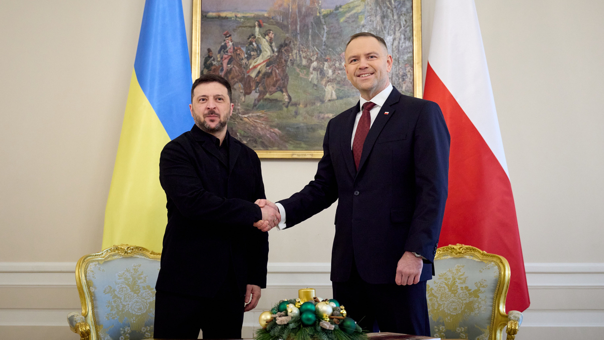 Featured image for Ukraine-Poland Unity Sparks Concerns for Russia