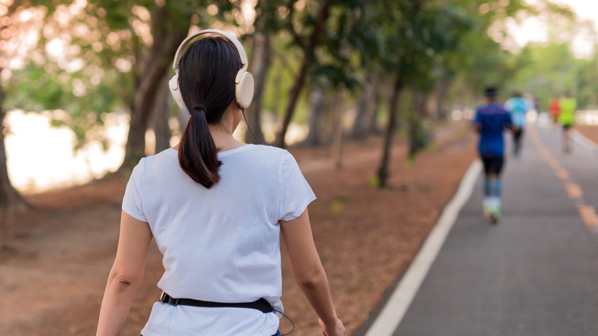 Featured image for "Research Links Regular Exercise to Lower Cancer Risk"