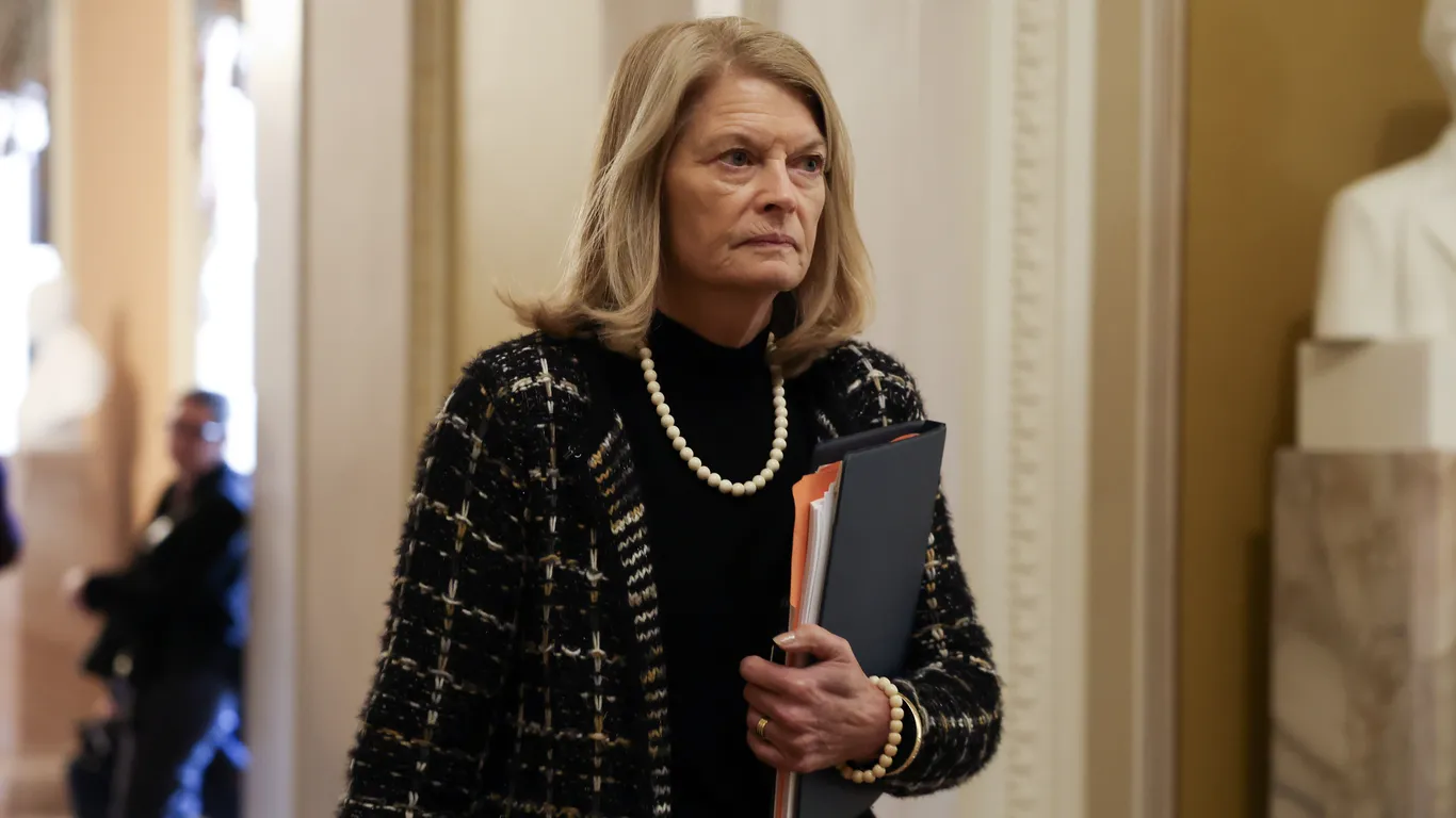 Featured image for Murkowski Faces Tough Choice in Decisive Vote for Trump Bill