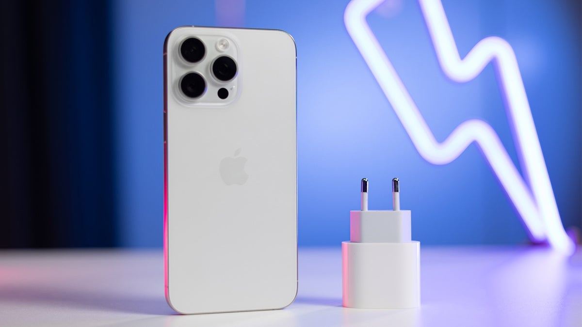 Featured image for "Breakthrough Supercapacitors Could Charge Devices in Just 60 Seconds"