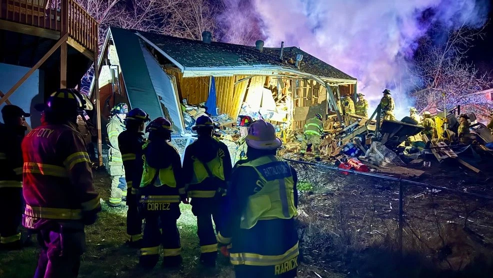Featured image for Six Injured in Jefferson City House Explosion, Investigation Underway
