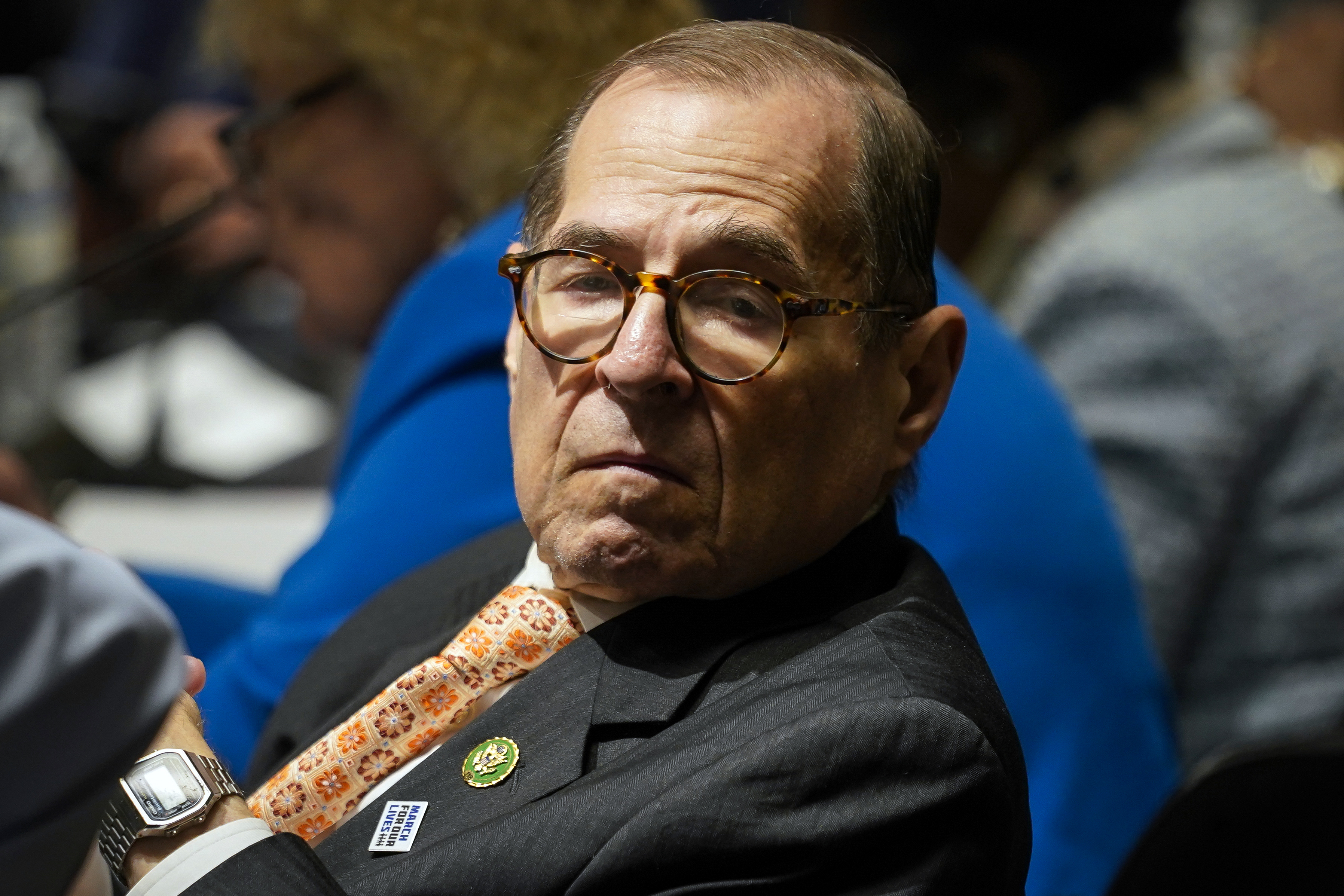 House Democrats Call on President Biden to Support Undocumented Immigrants