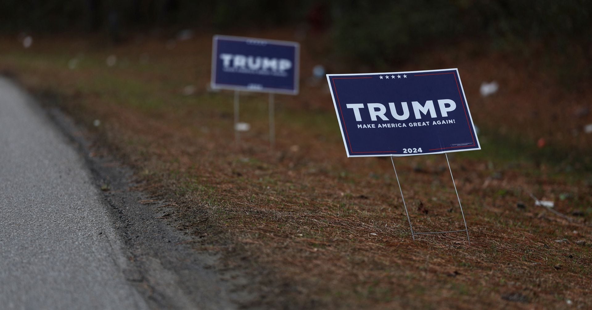 Featured image for "Biden Outraises Trump as Legal Bills Mount: Campaign Finance Report Takeaways"