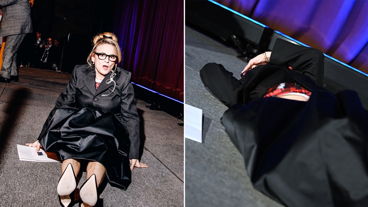 Featured image for Amy Sedaris Takes Dramatic Tumble at National Board of Review Awards