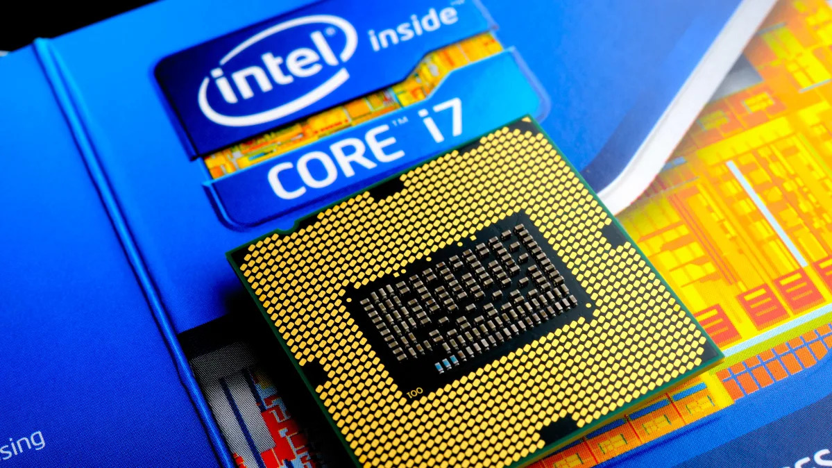 Featured image for "Intel's $7 Billion Loss: Can the Chipmaker Turnaround with New Customers?"