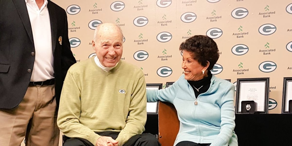 "Cherry Starr, Wife of Packers Legend Bart Starr, Passes Away"
