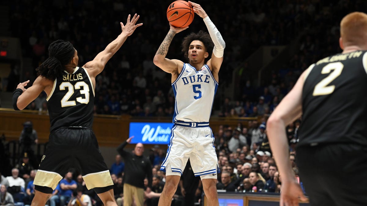 Featured image for "Duke vs. Wake Forest: Score Prediction and Key Factors for No. 8 Blue Devils"