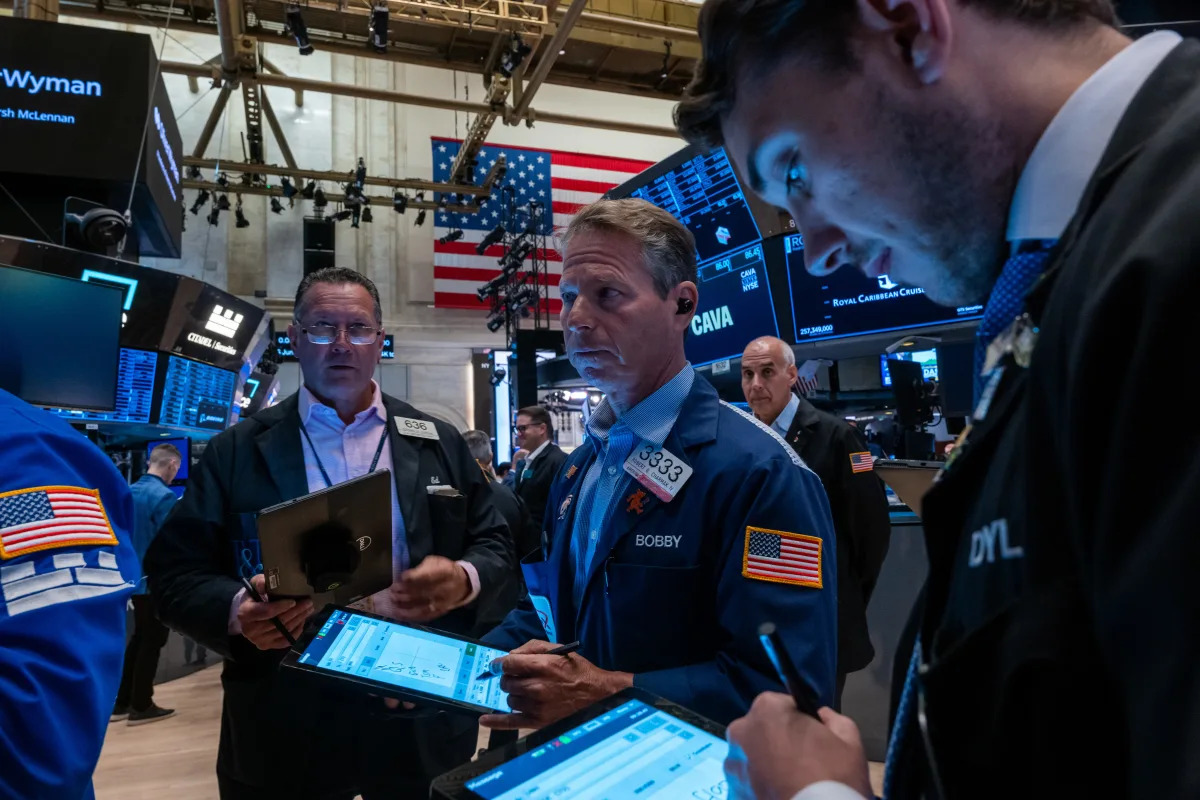 Dow and S&P 500 Hit Record Highs Amid Major Market Rally