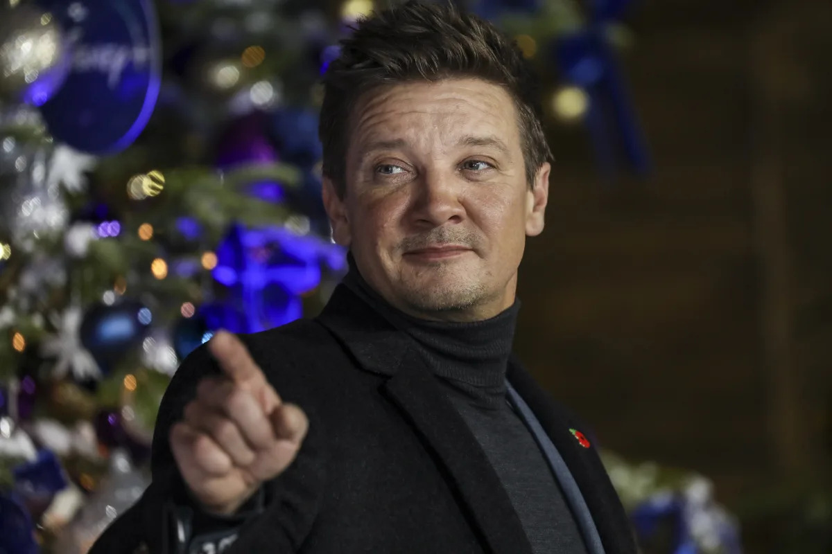 Jeremy Renner's Film Tax Credit Dreams Delayed in Northern Nevada