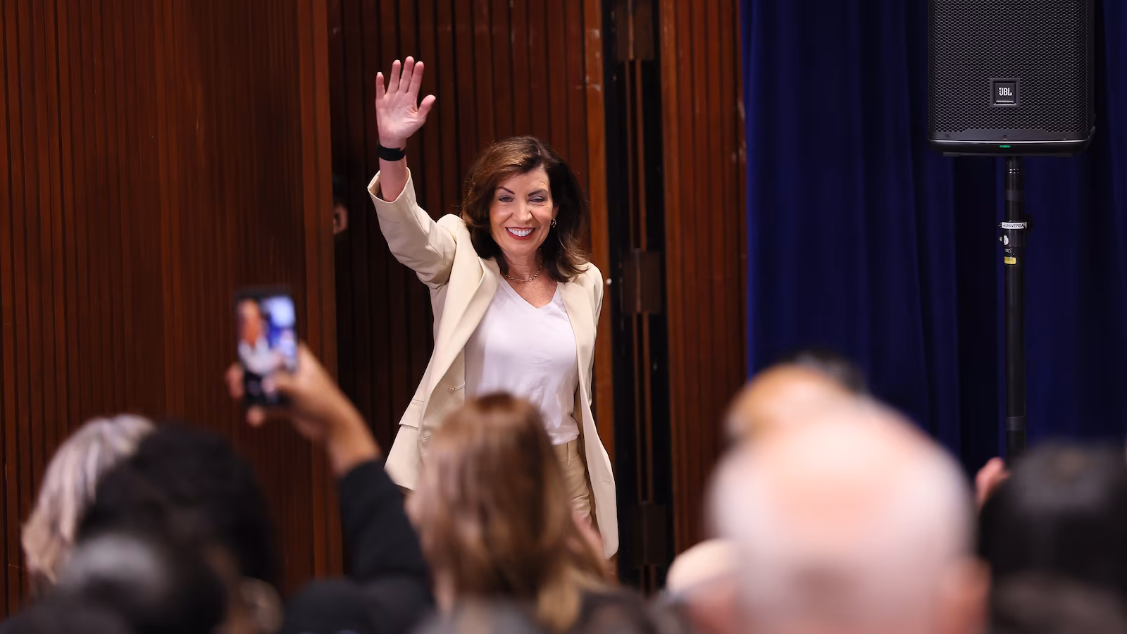 Hochul Signs Order to Expand COVID Vaccine Access at NY Pharmacies