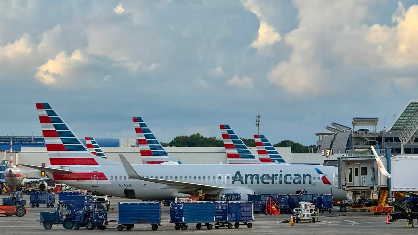 Featured image for Dead Body Discovered in American Airlines Plane's Landing Gear at Charlotte Airport