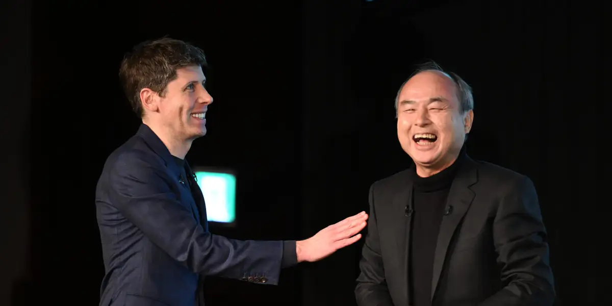 AI Industry Faces Bubble Risks Amid Rapid Investment and Technological Shifts
