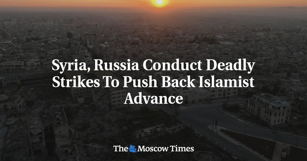 Russian and Syrian Airstrikes Intensify, Killing Dozens in Rebel-Held Areas