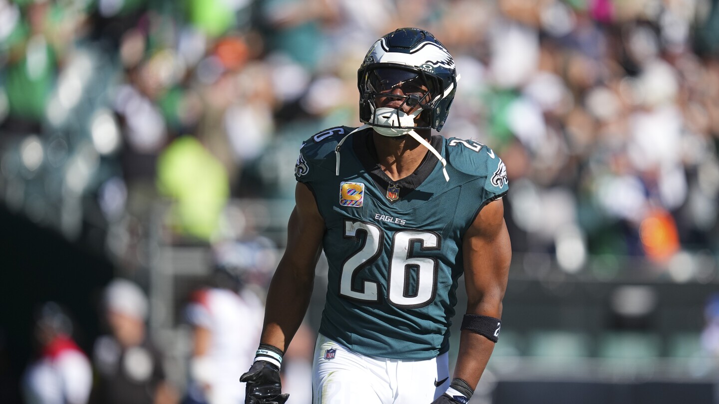 Featured image for Saquon Barkley listed as non-participant but expected to play Thursday