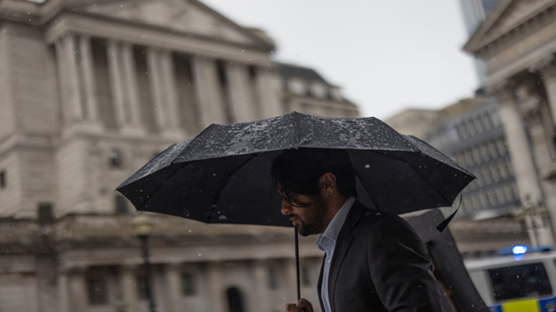 BOE Maintains Status Quo on Interest Rates