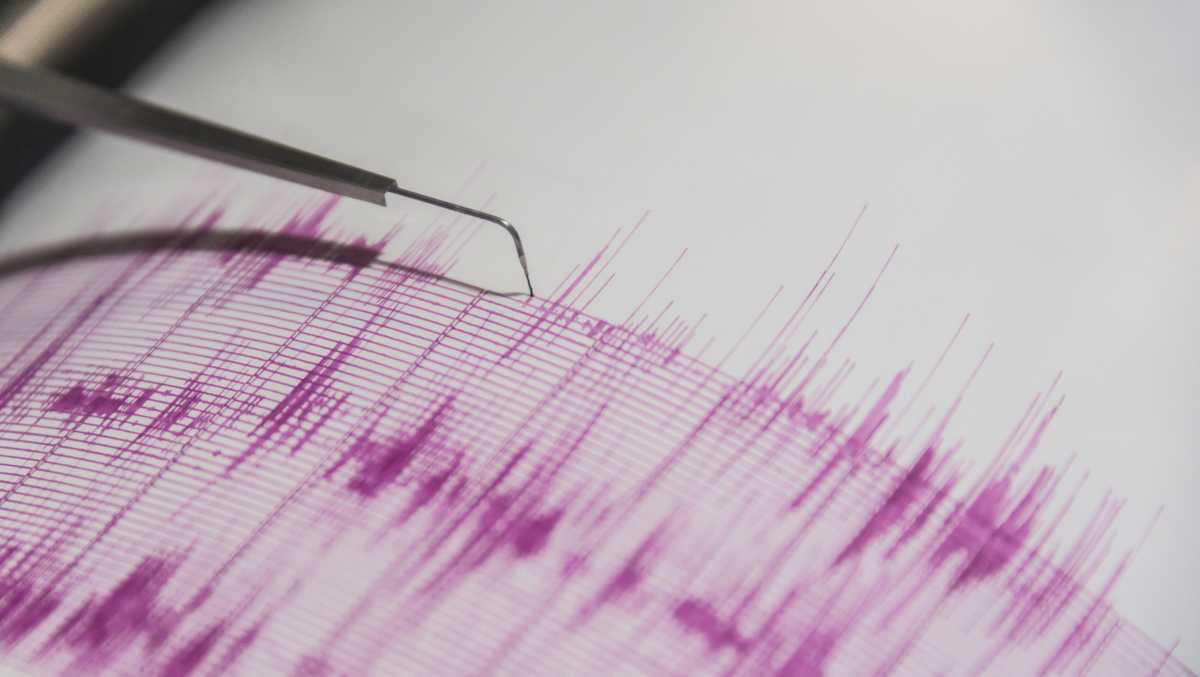 "Unusual 4.0 Magnitude Earthquake Rattles Floridians near Cape Canaveral"