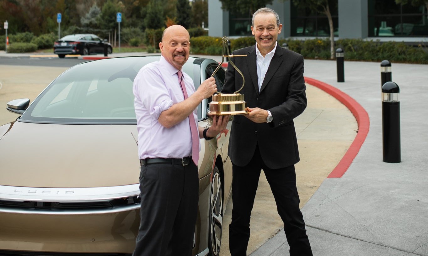 "Lucid's Peter Rawlinson: Highest-Paid Auto CEO with $379 Million Compensation in 2022"