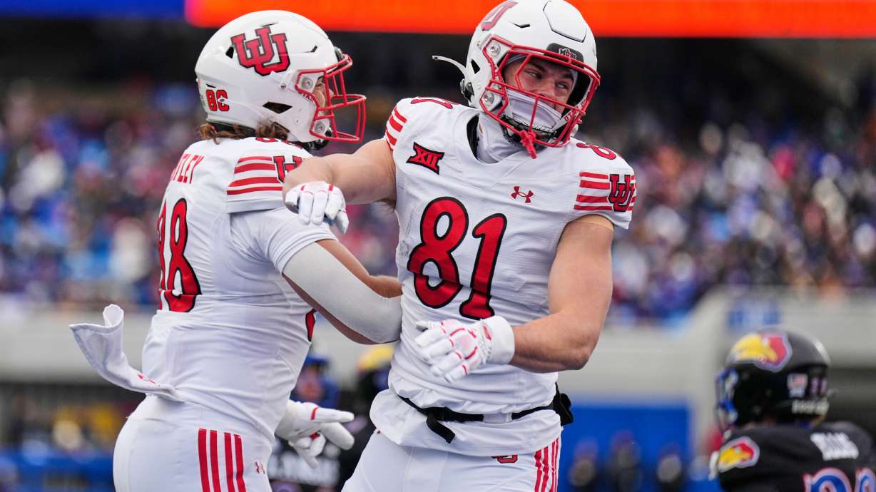 Featured image for Utah Favored Over Nebraska in Las Vegas Bowl