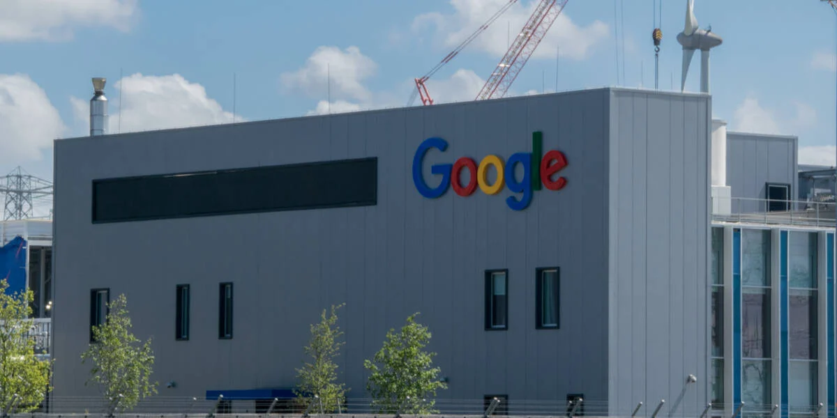 Featured image for Google Reveals AI's Environmental Impact and Energy Use