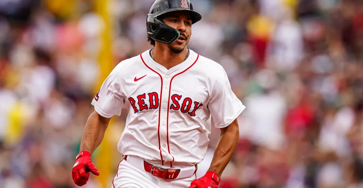 Brewers scramble for third base after Durbin deal