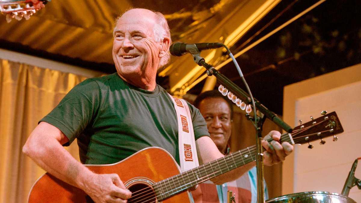 Featured image for Jimmy Buffett Hospitalized and Cancels Weekend Shows Due to Medical Condition