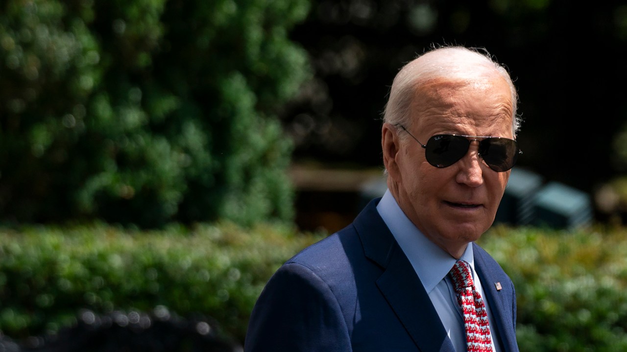 "Biden's Shifting Stance on Israel Sparks Political Controversy"