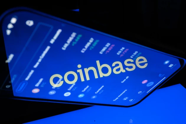 Featured image for Coinbase Q3 2025 Earnings Surge on Revenue and Trading Volume Growth