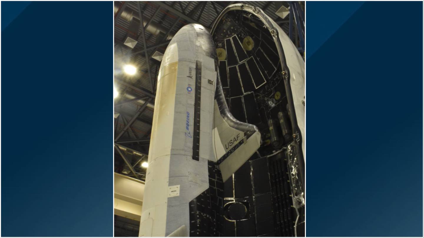 "SpaceX's Falcon Heavy Rocket Set to Launch Experimental Spacecraft from Florida"