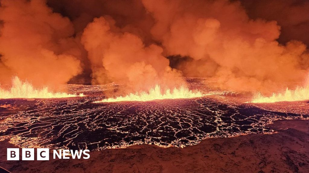 Iceland's Reykjanes Peninsula Hit by Volcanic Eruption