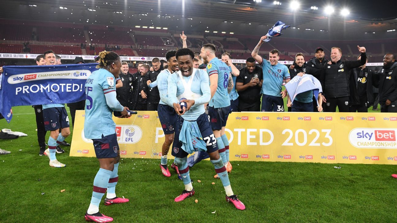 "Kompany's Burnley Secures Promotion to Premier League with Victory over Middlesbrough"