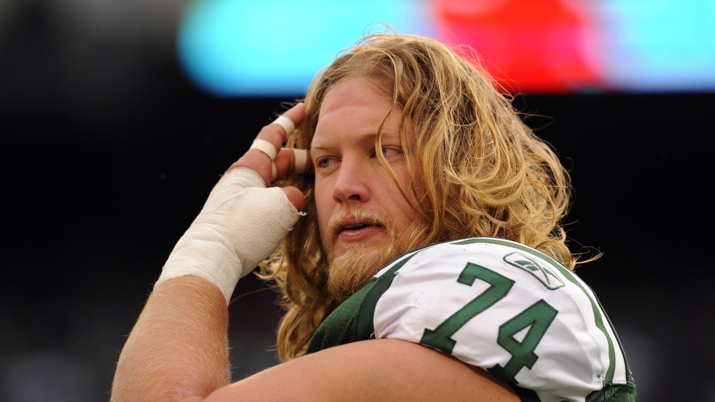 Featured image for Nick Mangold Seeks Kidney Donor Amid Health Crisis