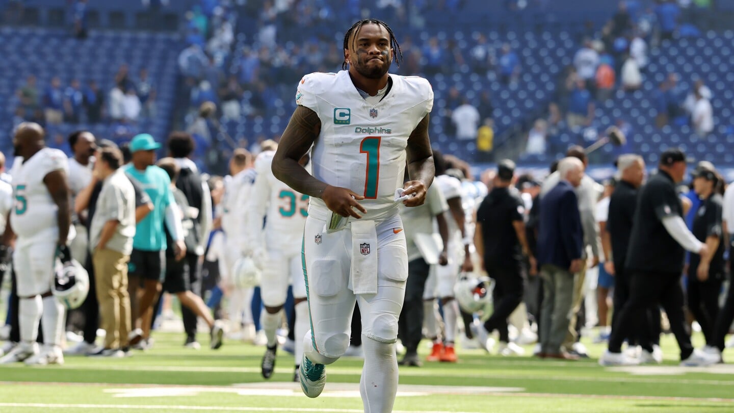 Featured image for Dolphins' struggles highlighted by Tua and Chubb after Colts loss
