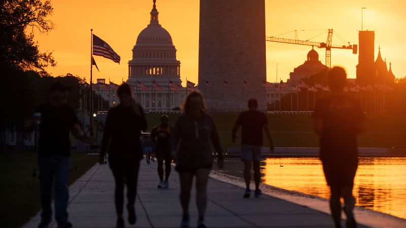 Shutdown Drags On as GOP Faces Growing Pressure and No Deal in Sight