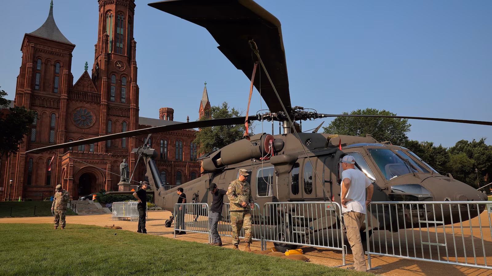Featured image for Controversy Surrounds Trump's Military Parade and Army Anniversary Celebrations