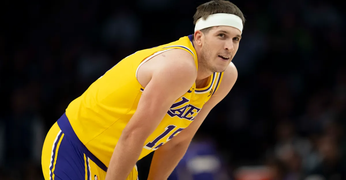 Featured image for Reaves' Buzzer-Beater Lifts Lakers Past Timberwolves