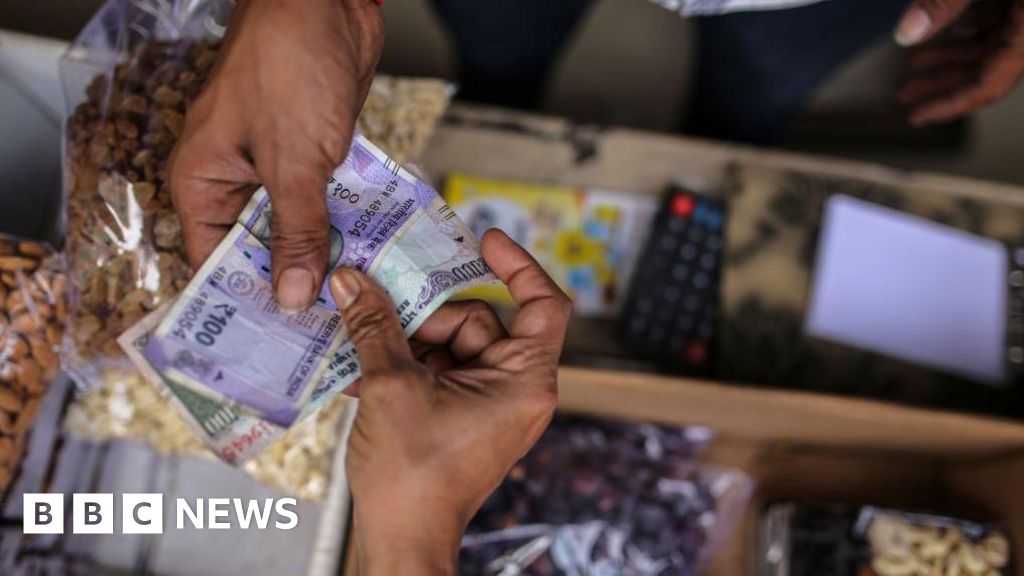 Featured image for India Implements Tax Cuts to Boost Economy and Mitigate Global Tariff Impact