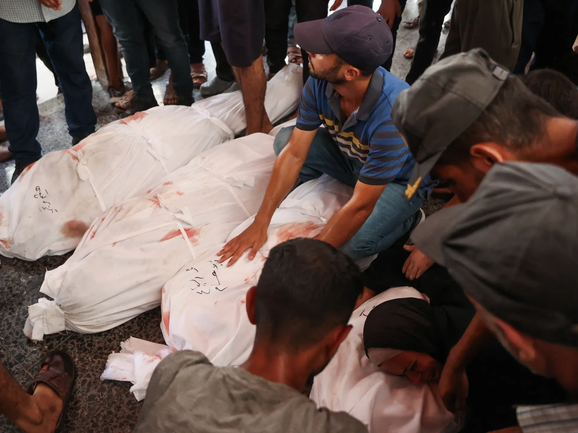 Featured image for Qatar and White House Engage in Gaza Ceasefire Negotiations Amid Israeli Hesitation