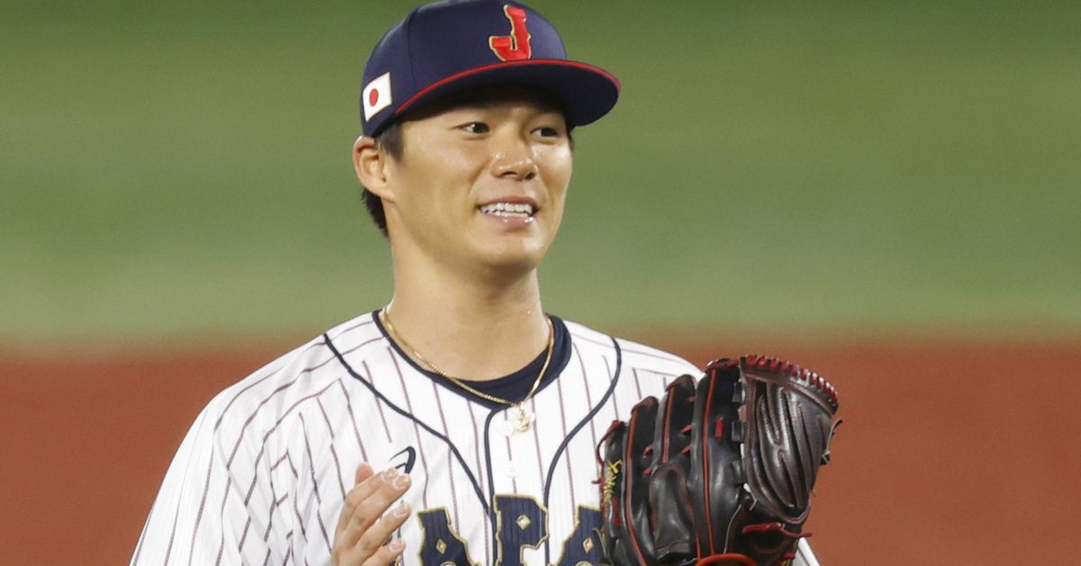 Featured image for Yoshinobu Yamamoto's Free Agency Sparks MLB Rivalry