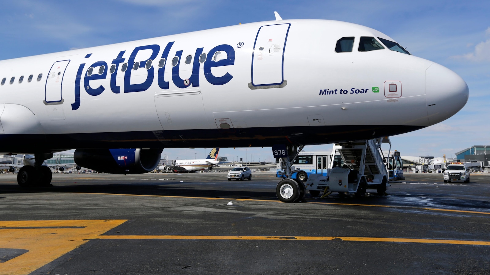 "Federal Judge Blocks JetBlue-Spirit Airlines Merger, Impact on Airline Industry"