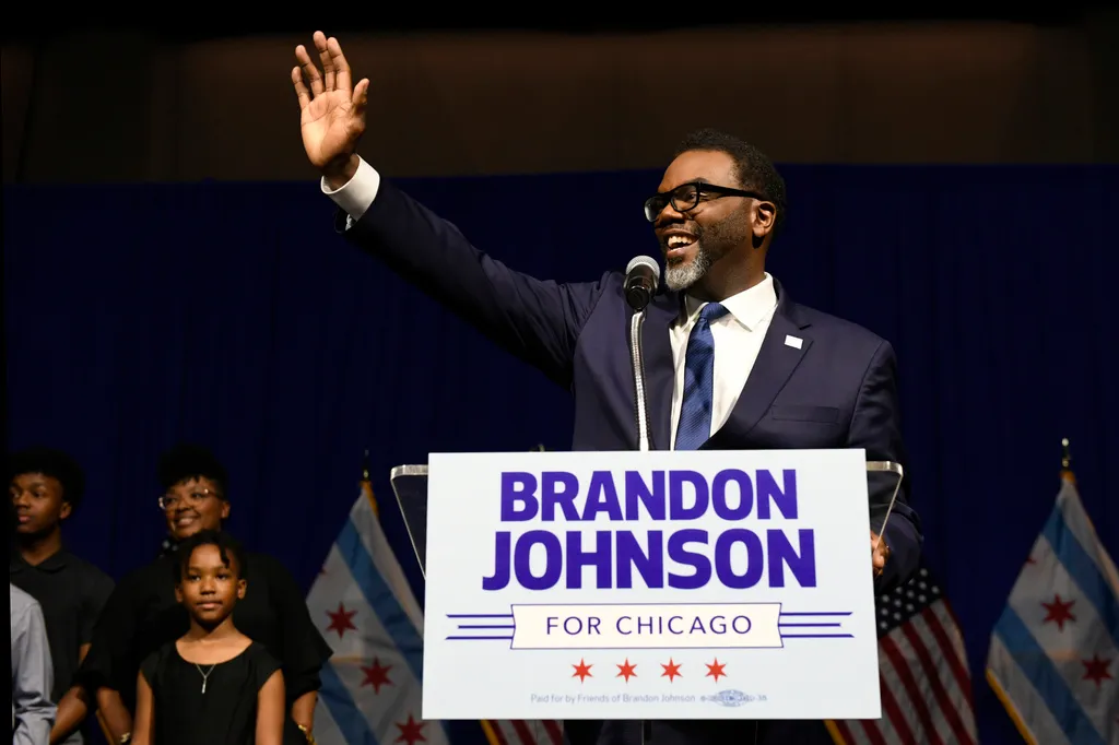 "Chicago's New Mayor Brandon Johnson Faces Challenges Ahead"