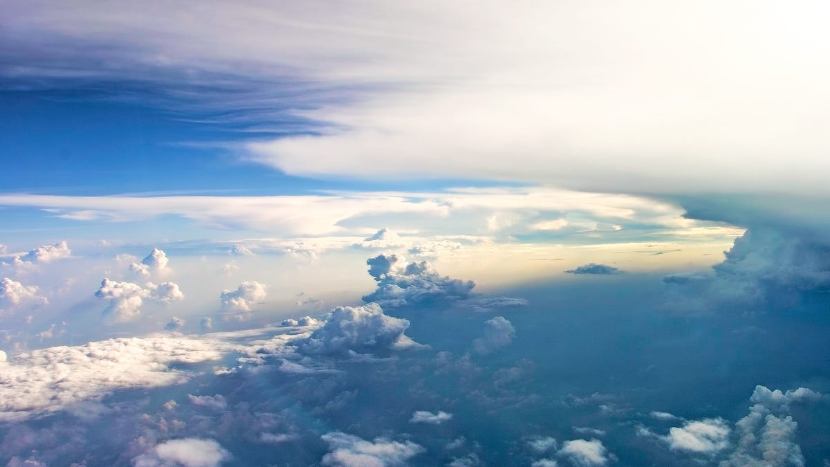 "Proposed: Dehydrating the Stratosphere to Combat Global Warming"