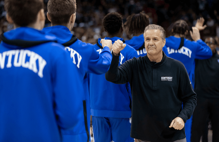 Featured image for "John Calipari Provides Health Update on DJ Wagner After Tennessee Defeat"