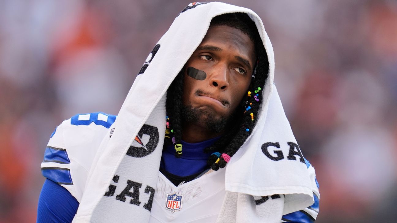 Featured image for Cowboys' CeeDee Lamb Expected to Miss 3-4 Weeks with Ankle Injury